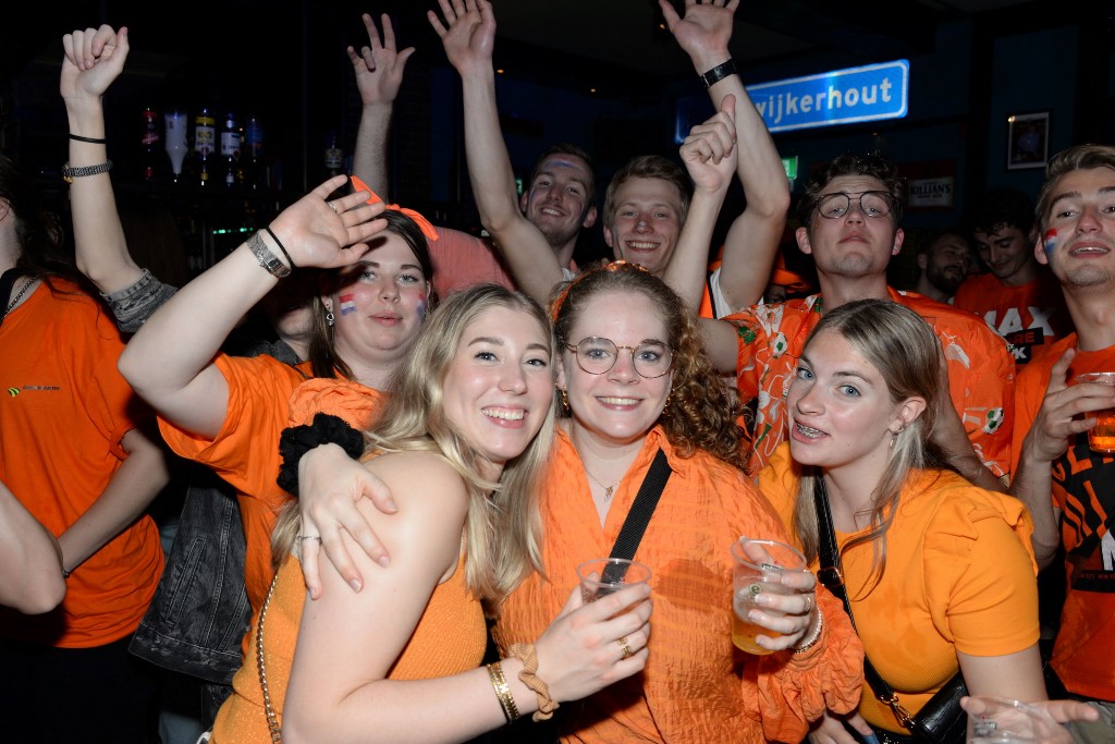 ../Images/Koningsnacht 2022 in VdG 360.jpg